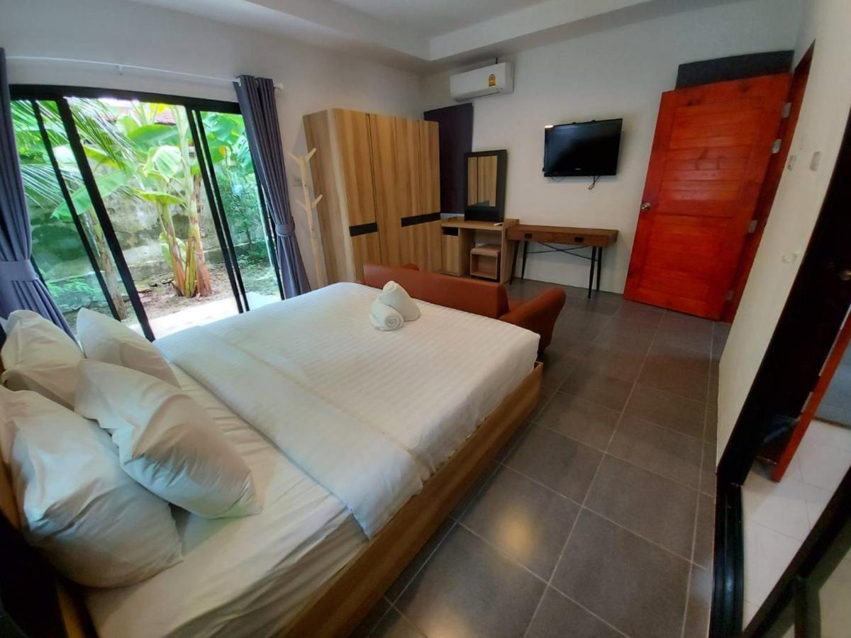 Malinee Resort Bang Tao Beach  Exterior foto