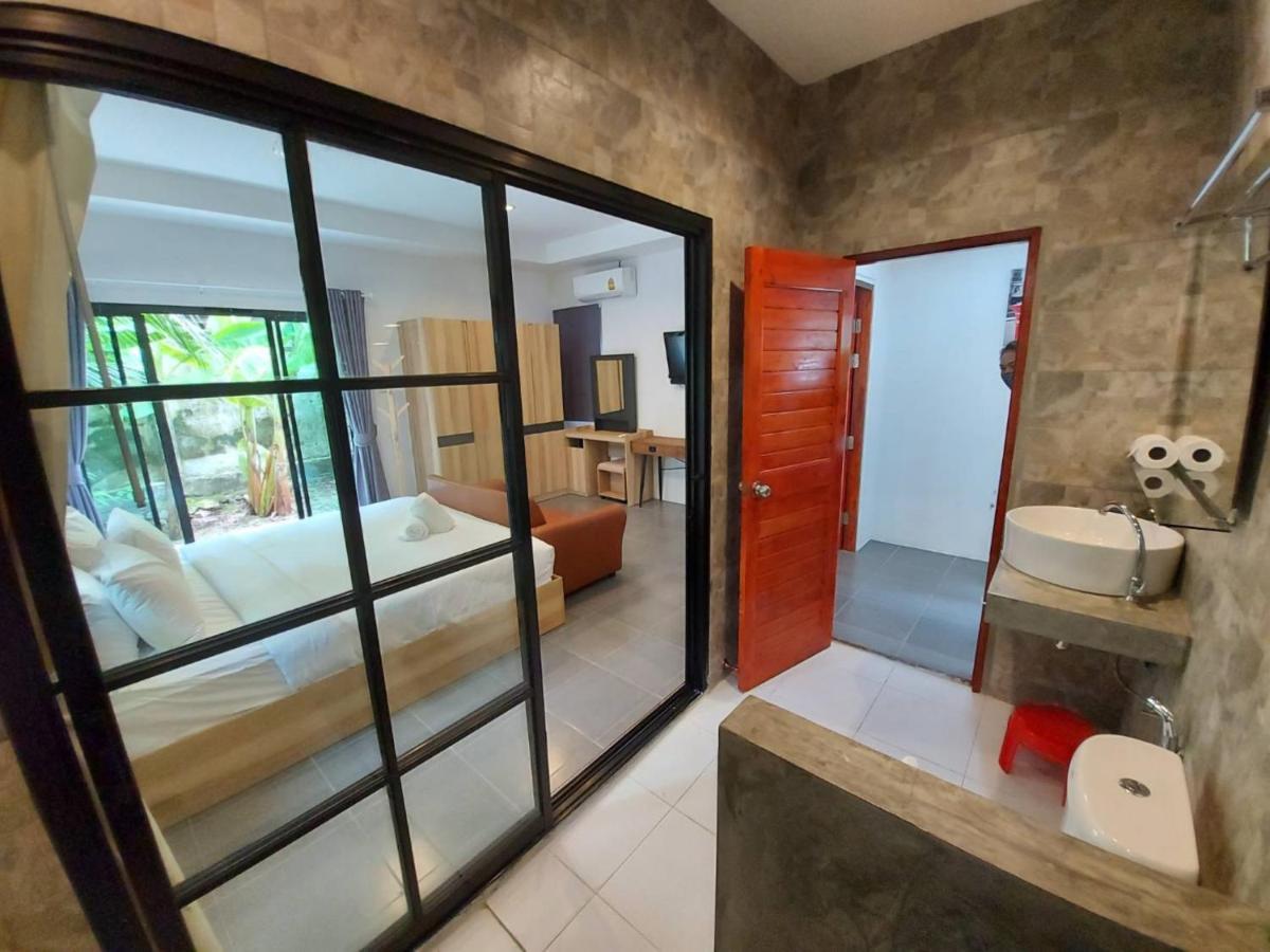 Malinee Resort Bang Tao Beach  Exterior foto