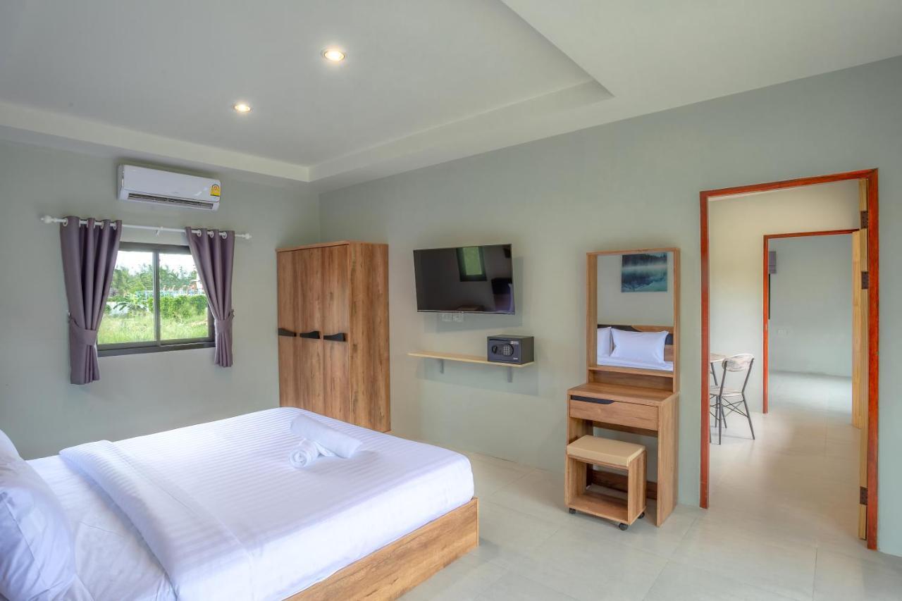 Malinee Resort Bang Tao Beach  Exterior foto